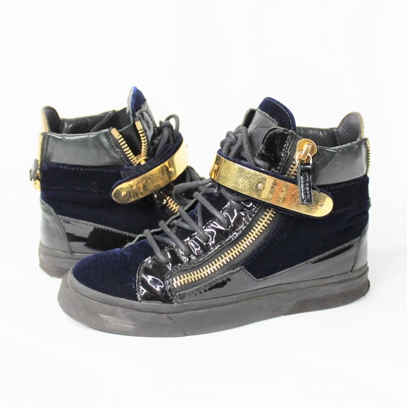 blue velvet giuseppe zanotti